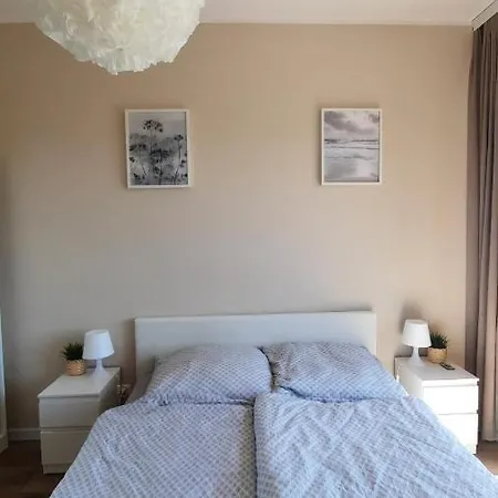 Apartment Black & White Apart By Sol Marina Gdansk